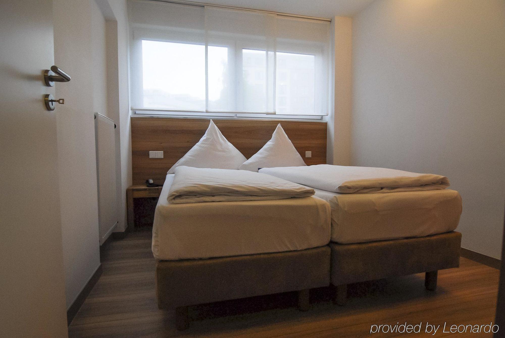 אסן Petul Apart Hotel City Premium מראה חיצוני תמונה