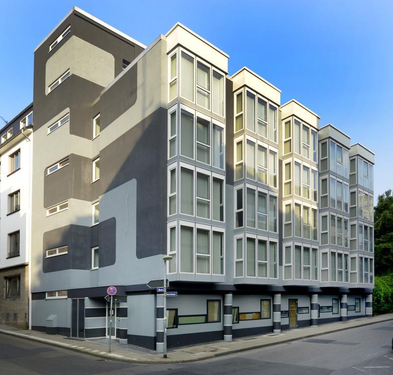אסן Petul Apart Hotel City Premium מראה חיצוני תמונה